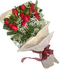 11 adet kirmizi güllerden özel buket  Eskişehir internetten çiçek siparişi 