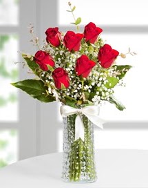 Cam vazoda 7 adet kırmızı gül  Eskişehir çiçek , çiçekçi , çiçekçilik 