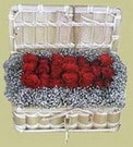  Eskişehir cicekciler , cicek siparisi  Sandikta 11 adet güller - sevdiklerinize en ideal seçim